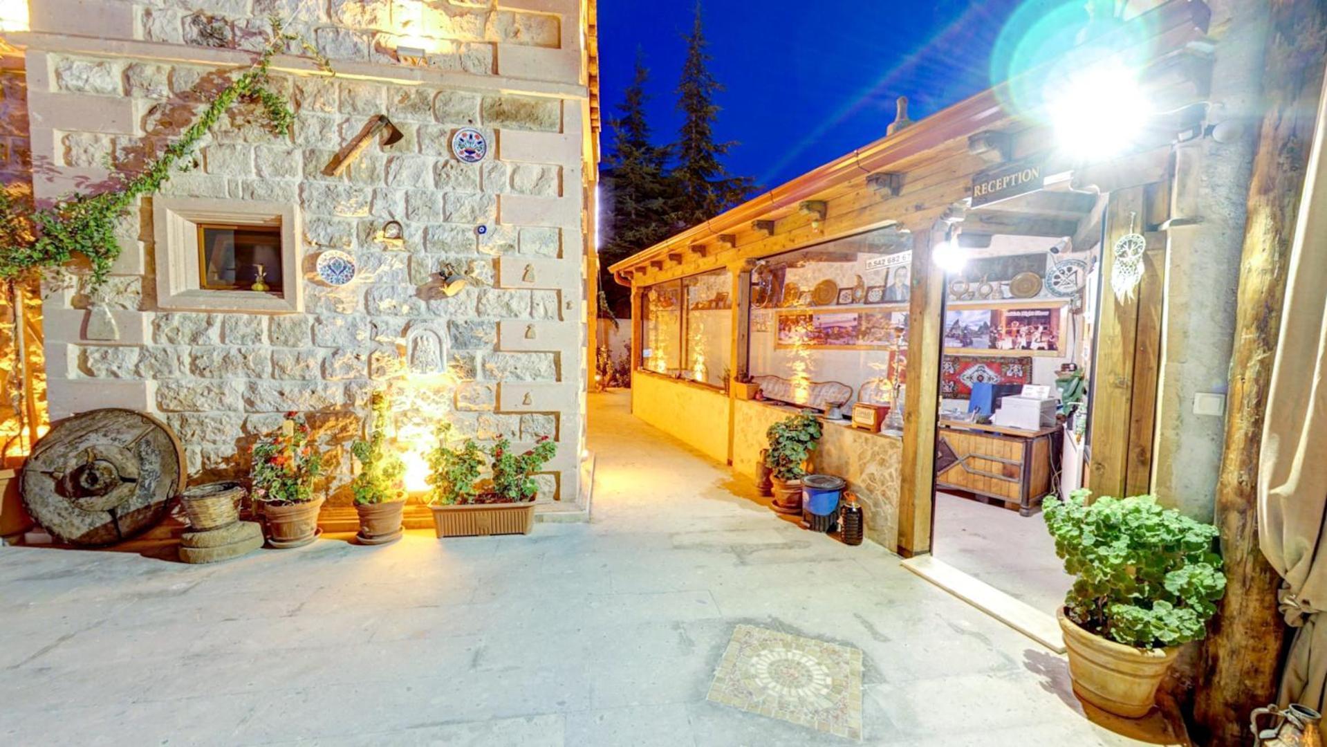 Bed and Breakfast Atax Cave House Аванос Экстерьер фото